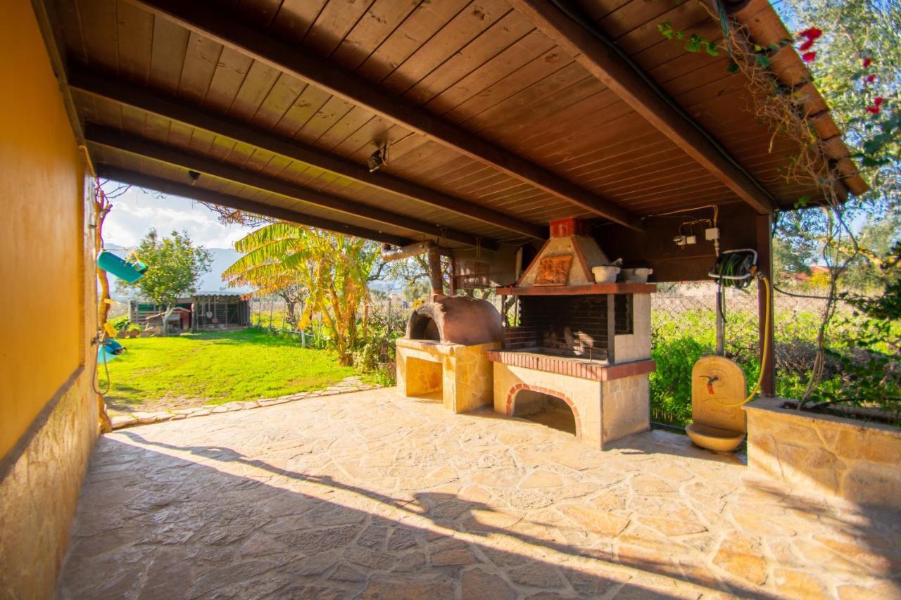 Loukas Farm House Áyios Kírikos Kültér fotó